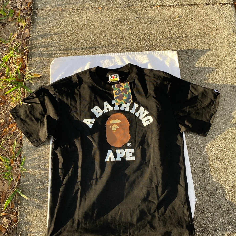 A Bathing Ape Tee - Picture 2 of 3